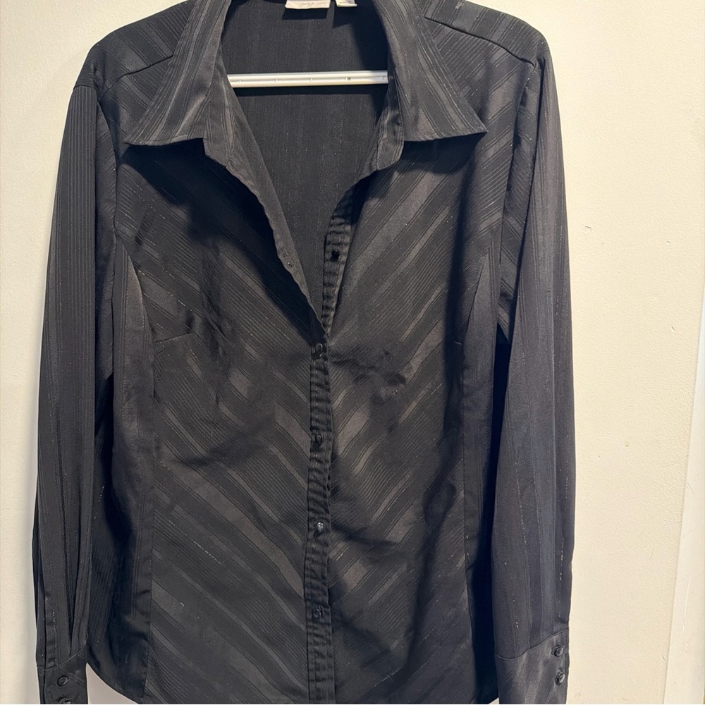 Woman’s Black Dress Shirt